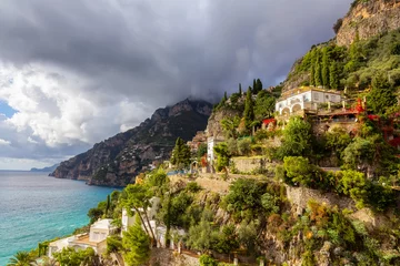 Photo sur Plexiglas Plage de Positano, côte amalfitaine, Italie Touristic Town, Positano, on Rocky Cliffs and Mountain Landscape by the Sea. Amalfi Coast, Italy