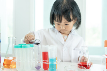 Children Scientist education scientific in laboratory. Medical child learning, Biotechnology, discover, imagine, executive function, kid, education, intelligence quotient, emotional quotient - obrazy, fototapety, plakaty