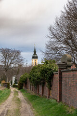 Blick zur Kirche in Neukirch Lausitz 2