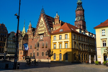 Fototapeta na wymiar Wroclaw, Poland - The beautiful colorful buildings of downtown Wroclaw Poland
