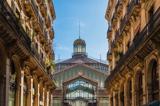 Der ehemalige Markt im Stadteil El Born. Der Markt beherbergt jetzt ein Museum, Barcelona, Spanien