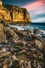 Fototapeta na wymiar Beautiful natural view of rocky coastline