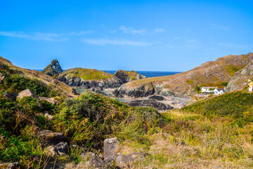 Fototapeta na wymiar Landscape of rocky coast by the sea 