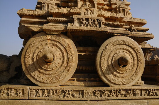 Stone Chariot at Vitthala Temple, Hampi, UNESCO World Heritage Site, Karnataka, India