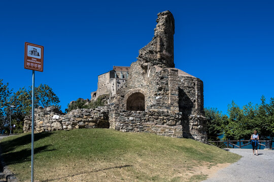 1373-147