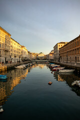 Obraz premium Canal Grande della città di Trieste, Friuli Venezia Giulia 