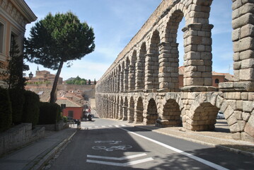 aqueduc romain - obrazy, fototapety, plakaty
