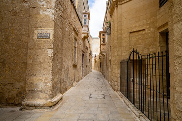 Silent City, Mdina, Malta, sunny day - 780853402