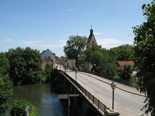 Neumarkt-Brücke über die Saale in Merseburg