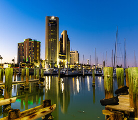 Obraz premium Downtown Skyline and Peoples Street Harbor, Corpus Christi, Texas, USA