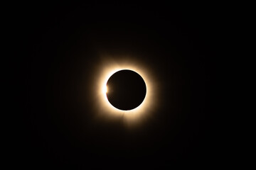 Fototapeta premium Solar Eclipse with yellow ring