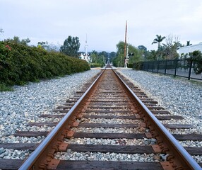 railrode tracks leading to the horizon
