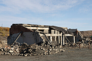 Russia. Kola Superdeep Borehole, destroyed buildings - 781078250