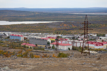 Nikel, a city in the Murmansk region on the border with Norway - 781078252