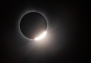 Diamond Ring - Total Solar Eclipse - April 8, 2024, Waterville, Quebec, Canada	 - 781281853