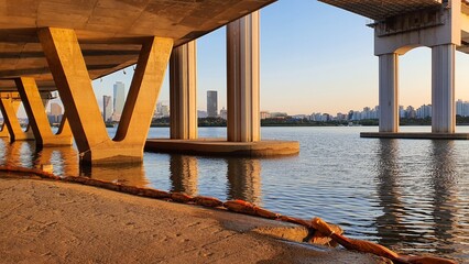 Under the Han River Bridge and the Sunset