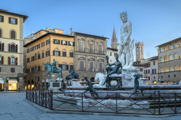 Fountain of Neptune at dawn in Florence - Italy