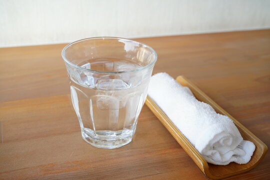 Wet Towel and Cold Water for Welcoming at Restaurant - お冷とおしぼり