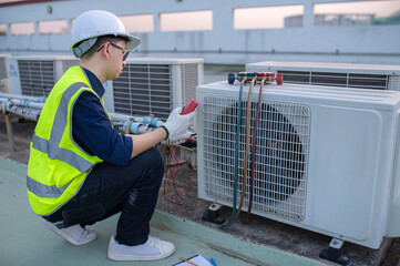Refrigeration and Air Conditioning Engineering Detects Plant Cooling Problems,electrician...
