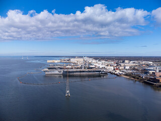 Newport News Shipyard, aerial view. © Eli