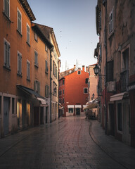 Fototapeta na wymiar Narrow streets in the old town of Rovinj, Croatia