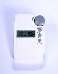 luxury temperature remote control in white for radiator valve