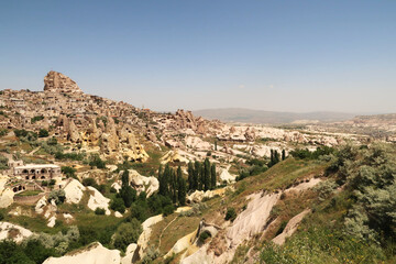 View onto Uchisar with the Pigeon Valley, Güvercinlik Vadisi in the foreground, Cappadocia, Turkey