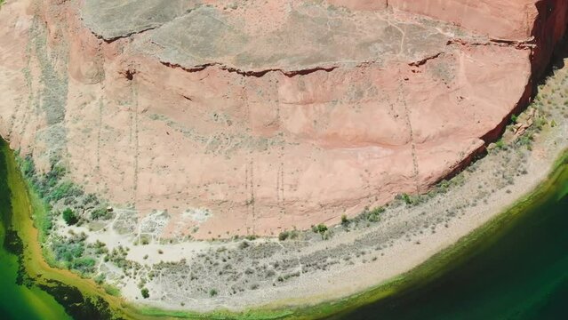 Aerial view of Horseshoe Bend in Page, Arizona