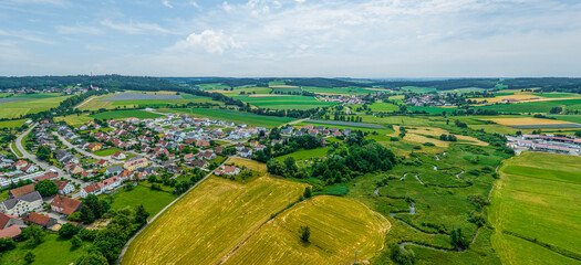 Blick ins Zusamtal rund um den Ort Ziemetshausen in Bayerisch-Schwaben