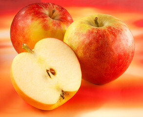 Äpfel, rote Äpfel, Obst, gesund, Vitamine, frisch,