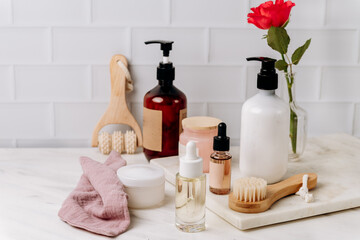 Bottles shampoo or shower gel Lotion, essential oil, cream, massage brushes, Body and face care beauty bath set, Mother's Day gifts or birthday