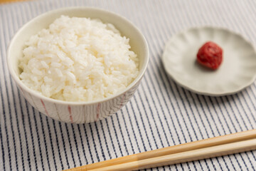 梅干しと白米