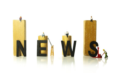 bringing the latest news by miniature figures png file
