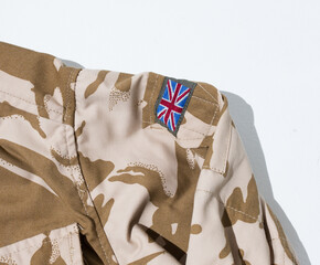 A Windproof British Army DDPM Desert Camouflaged Combat Smock Jacket. combat and army clothing for all terrain. british army clothing.
