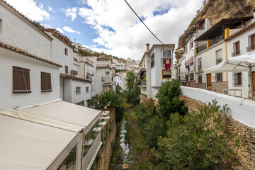 Fototapeta na wymiar Architecture from the picturesque Setenil de las Bodegas village