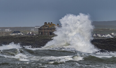 very rough waves on the isle of Anglesey 