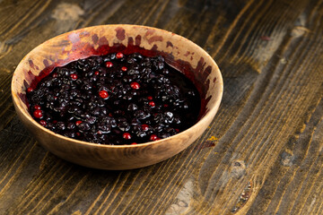 frozen ripe blueberries with red unripe berries