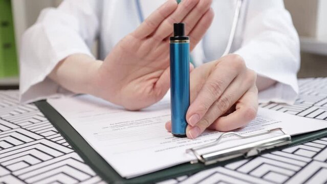 doctor refuses ecigarette, disposable cigarettes ban, harm to health, reject vape