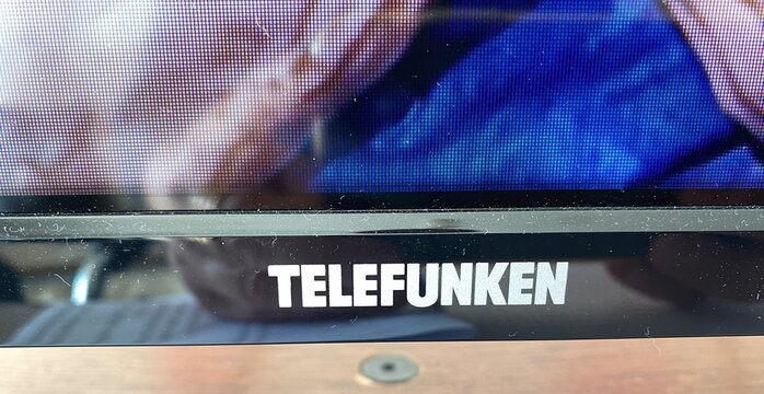 telefunken, marque de t&eacute;l&eacute;vision sur &eacute;cran