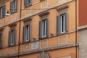 Fototapeta na wymiar Via d'Aracoeli Street Building Facade Detail in Rome, Italy