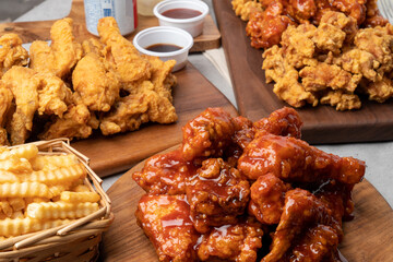 Chicken, chicken, fried, seasoning, green onion, sauce, spicy, drink, radish, soy sauce, boneless