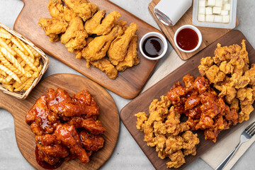 Chicken, chicken, fried, seasoning, green onion, sauce, spicy, drink, radish, soy sauce, boneless