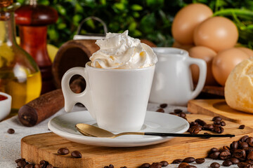 Café com Chantilly