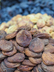 Dried Peaches at an Eastern Market: Shades of Flavor and Tradition