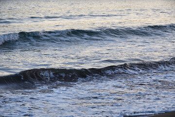 Obraz premium 南伊豆 弓ヶ浜 美しい海と夕暮れ コピースペースあり 背景素材 （日本、静岡県） Minamiizu Yumigahama Beautiful sea and sunset Copy space available Background material(Shizuoka Prefecture, Japan) 