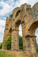 Fototapeta na wymiar Aqueducts in the ancient city of Aspendos in Antalya, Turkey