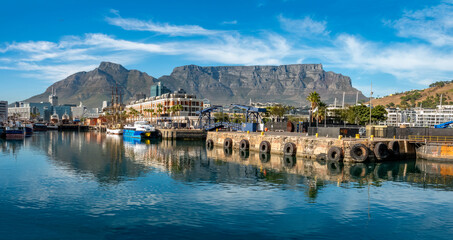The gorgeous waterfront of Cape Town, South Africa - obrazy, fototapety, plakaty