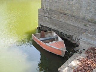 Old boat, Bengaluru's Green Retreat: Sankey Tank City Park