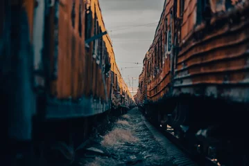 Deurstickers damaged and burnt trains in Ukraine © Sofiia
