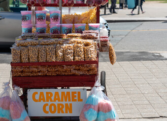 Fototapeta premium concession cart with candy and popcorn in downtown Toronto, Canada
